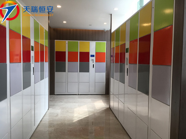 聯(lián)網(wǎng)型二維碼智能儲物柜