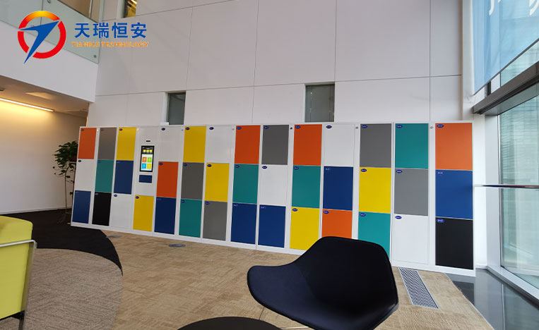 智能書包柜